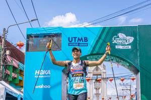 BIB: 5006
                            <button type="button" onclick="openModal(21768422)" class="btn btn-primary btn-sm float-right btn-popup" data-toggle="modal" data-target=".modal-high-quality">
                        <i class="fas fa-shopping-cart"></i> Add to Cart
                    </button>
                                            <button type="button" onclick="isThisMe(21768422, true)" class="btn btn-success btn-sm float-right btn-popup btn-isme hidden" data-toggle="tooltip" data-placement="bottom" title="นี่คือรูปของคุณใช่ไหม คลิกที่นี่เพื่อเอาเข้าอัลบั้ม">
                        <i class="fas fa-plus"></i> Add to album
                    </button>
                    <button type="button" onclick="isThisMe(21768422, false)" class="btn btn-warning btn-sm float-right btn-popup btn-isnotme hidden">
                        <i class="fas fa-ban"></i> Remove from album
                    </button>